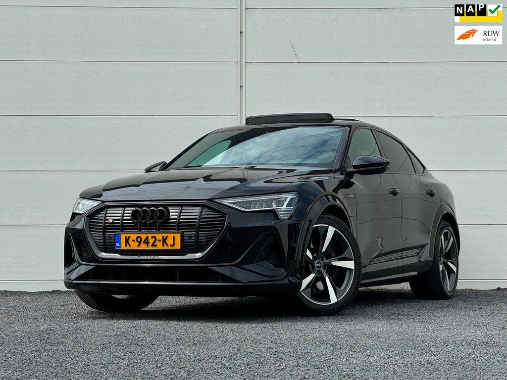 Audi E-tron Sportback S quattro 504 PK Org NL SOH 100% Pano, Auto's, Audi, Automaat, Gebruikt, 463 min, Zwart