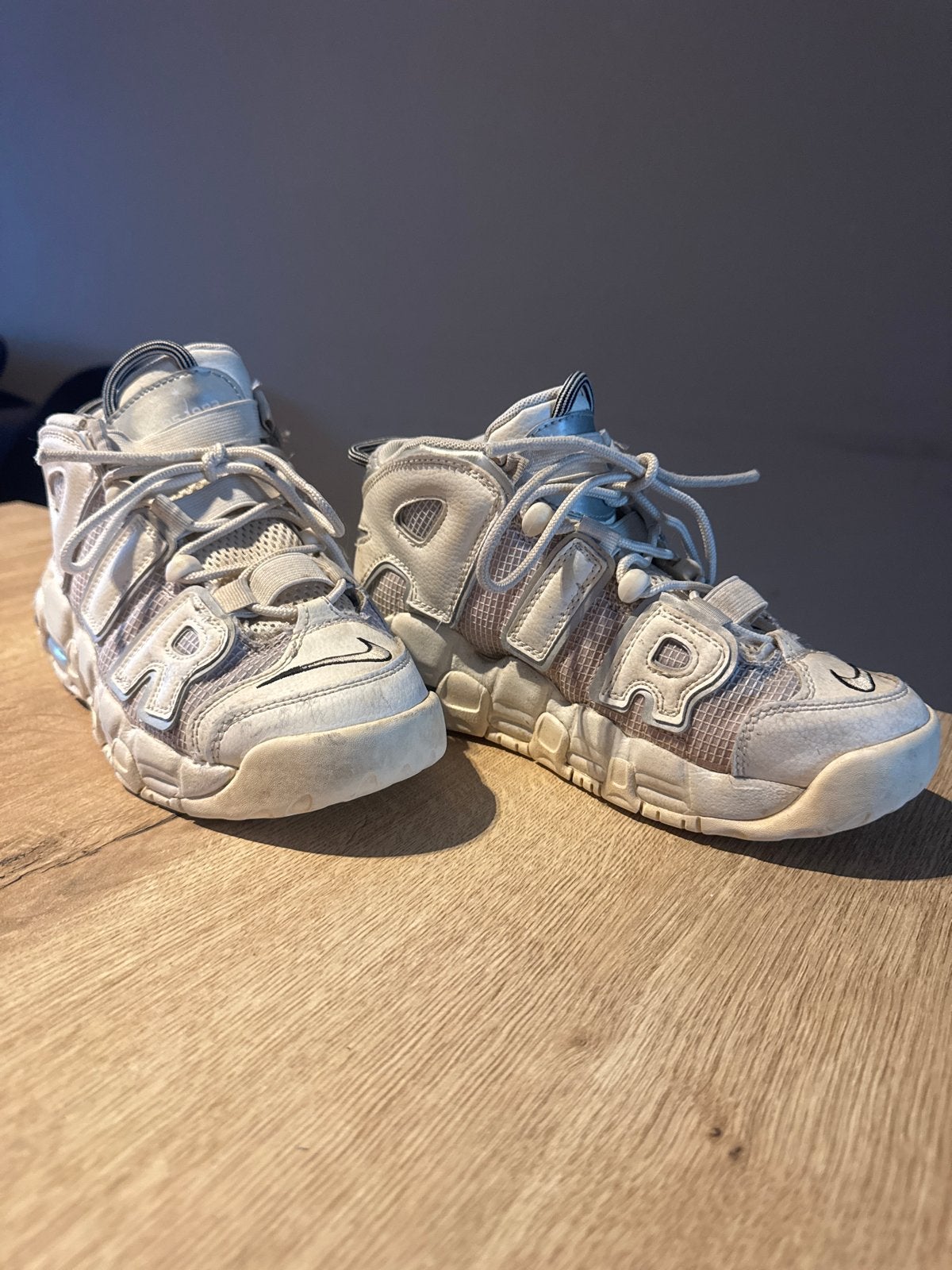 Nike Air More Uptempo sneakers, maat 36,5, Ophalen, Wit, Sneakers of Gympen, Gedragen