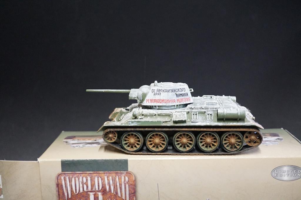 Corgi T34 tank - Barbarossa - 1/50 - Limited ed., Hobby en Vrije tijd, Modelauto's | 1:50, Ophalen of Verzenden, Zo goed als nieuw