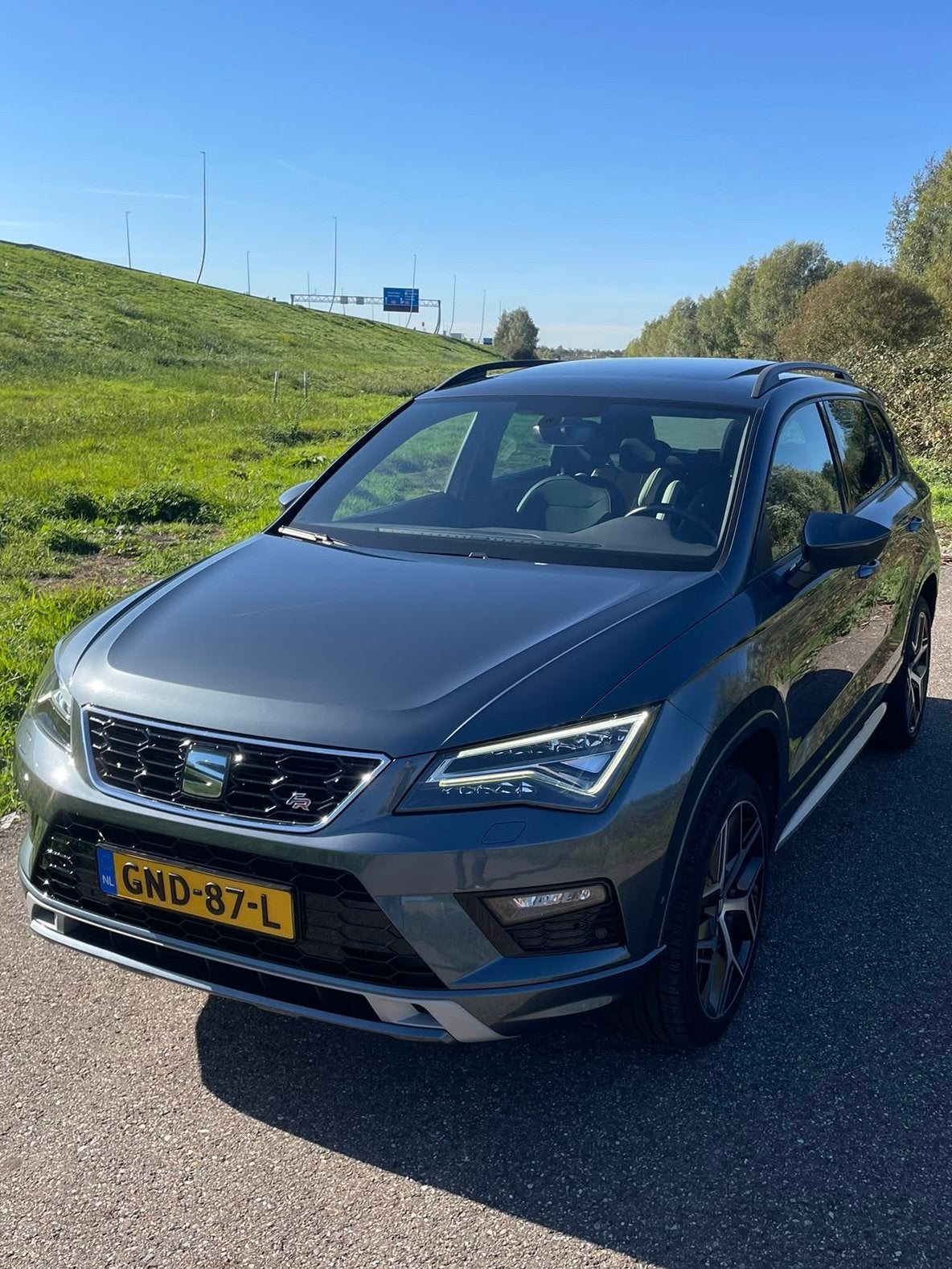 Seat Ateca 1.5 Ecotsi 150pk Dsg-7 2020 Grijs, Auto's, 1498 cc, 680 kg, 4 cilinders, Ateca