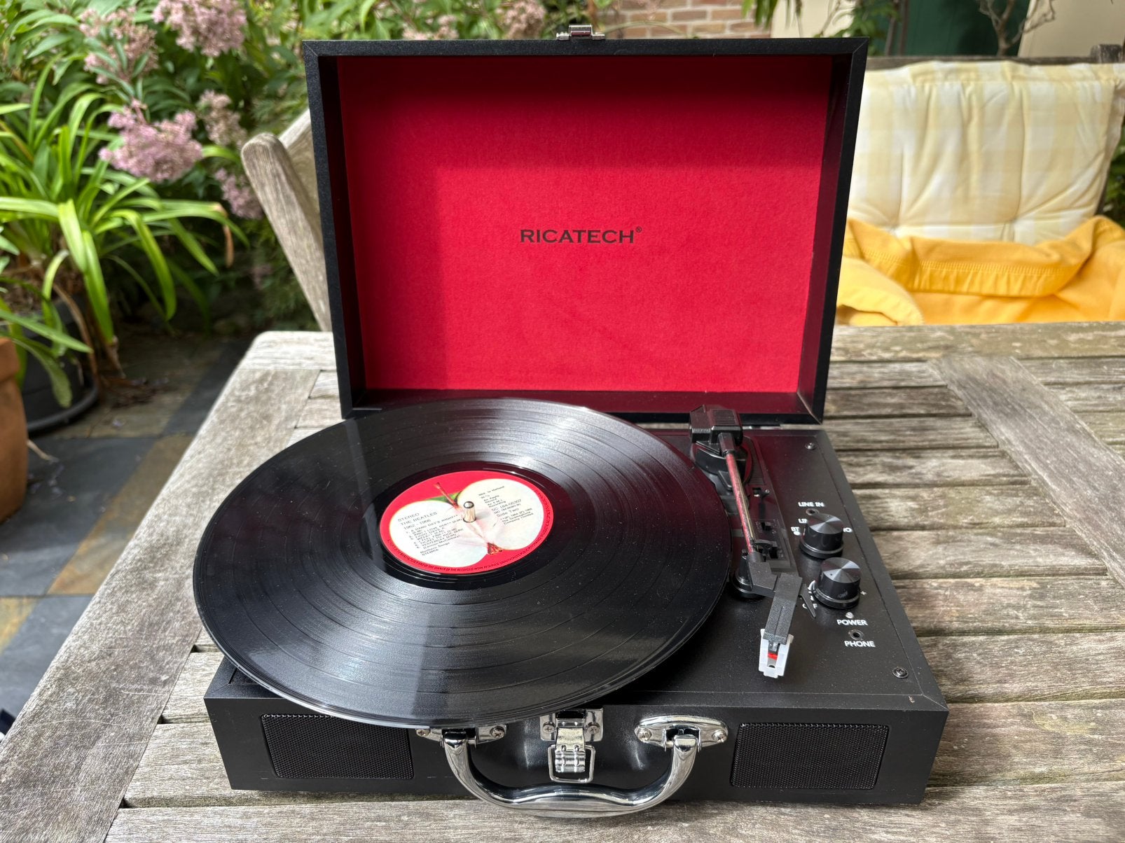 Draagbare Platenspeler RICATECH met speakers / bluetooth, Ophalen of Verzenden, Zo goed als nieuw, Overige merken