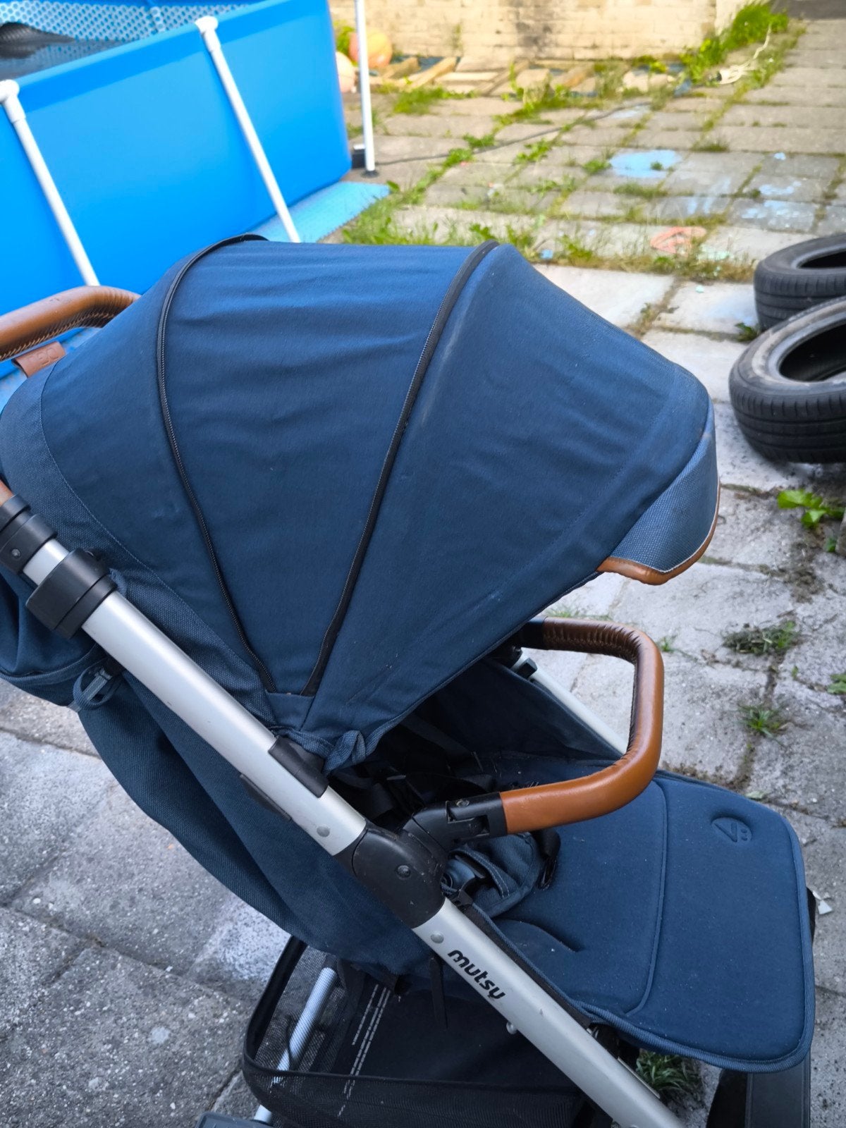 Mutsy Nexo Buggy - Blauw met bruine accenten, Ophalen, Gebruikt, Overige merken, Verstelbare rugleuning