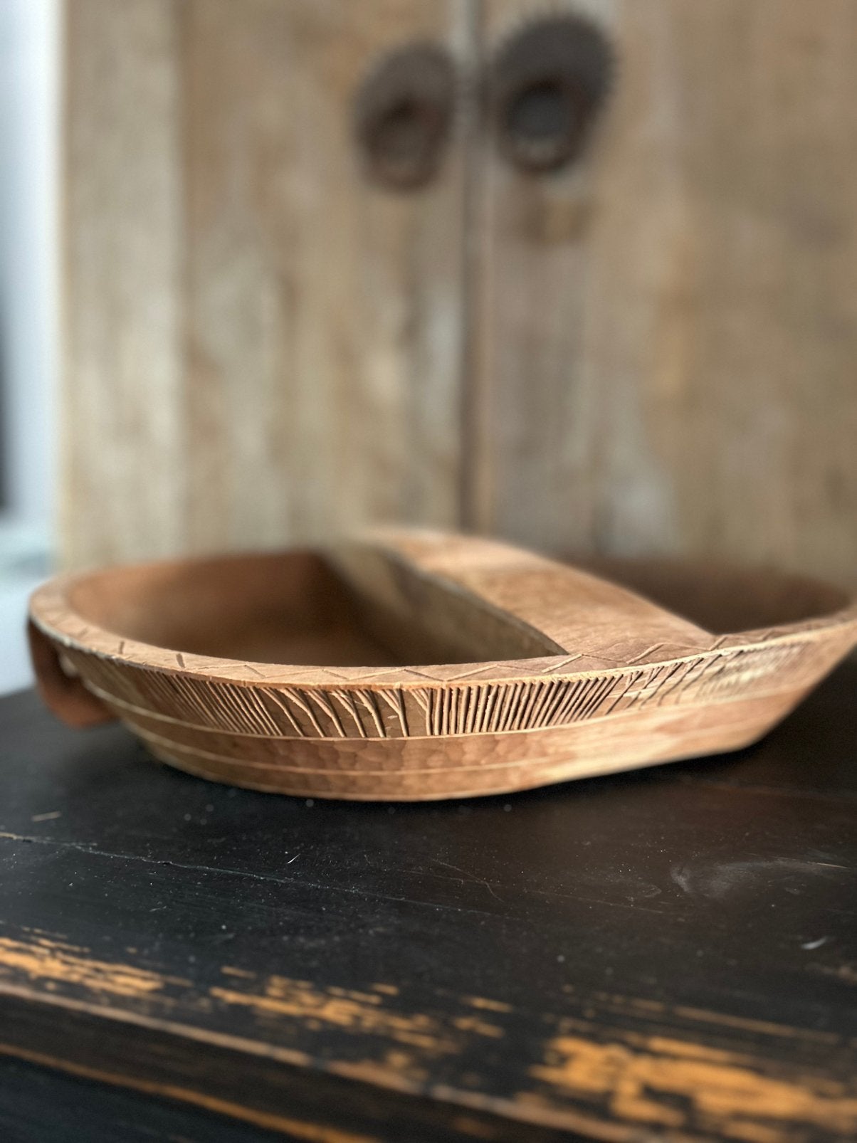 Gekerfde houten schaal (marron) Suriname tribale kunst, Ophalen
