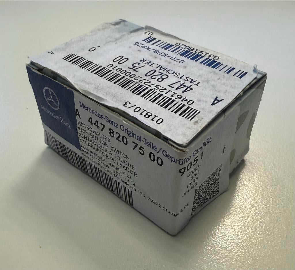 Mercedes-Benz originele raamschakelaar A 447 820 75 00, Auto-onderdelen, Ophalen of Verzenden, Nieuw, Mercedes-Benz