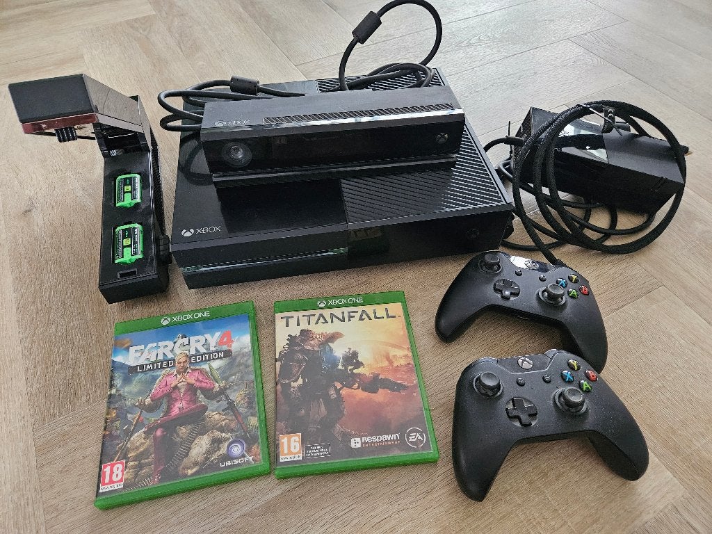xbox one, Ophalen, Xbox One, Met 3 controllers of meer, 500 GB
