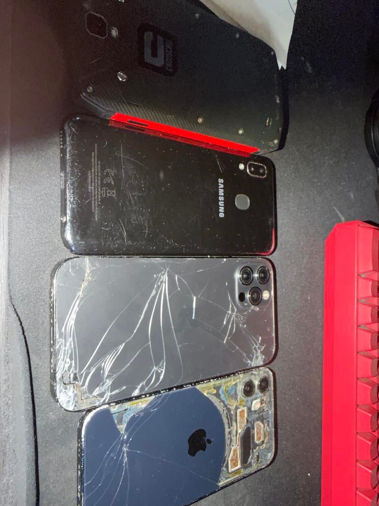 Partij kapotte telefoons (iPhone, Samsung, Ulefone), Ophalen of Verzenden, Niet werkend, Zonder abonnement, Zonder simlock