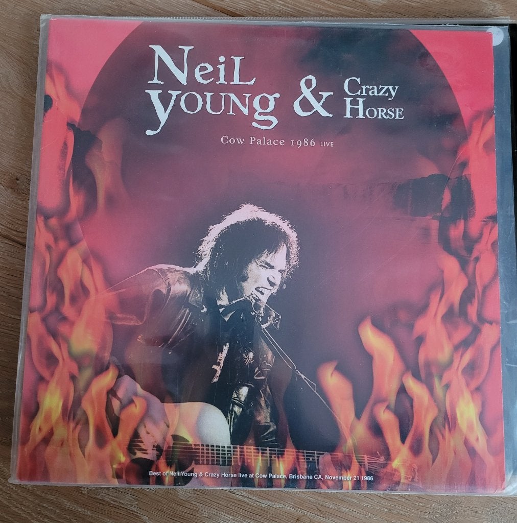 Neil Young & Crazy Horse Live, Ophalen of Verzenden, Zo goed als nieuw, 12 inch, Poprock