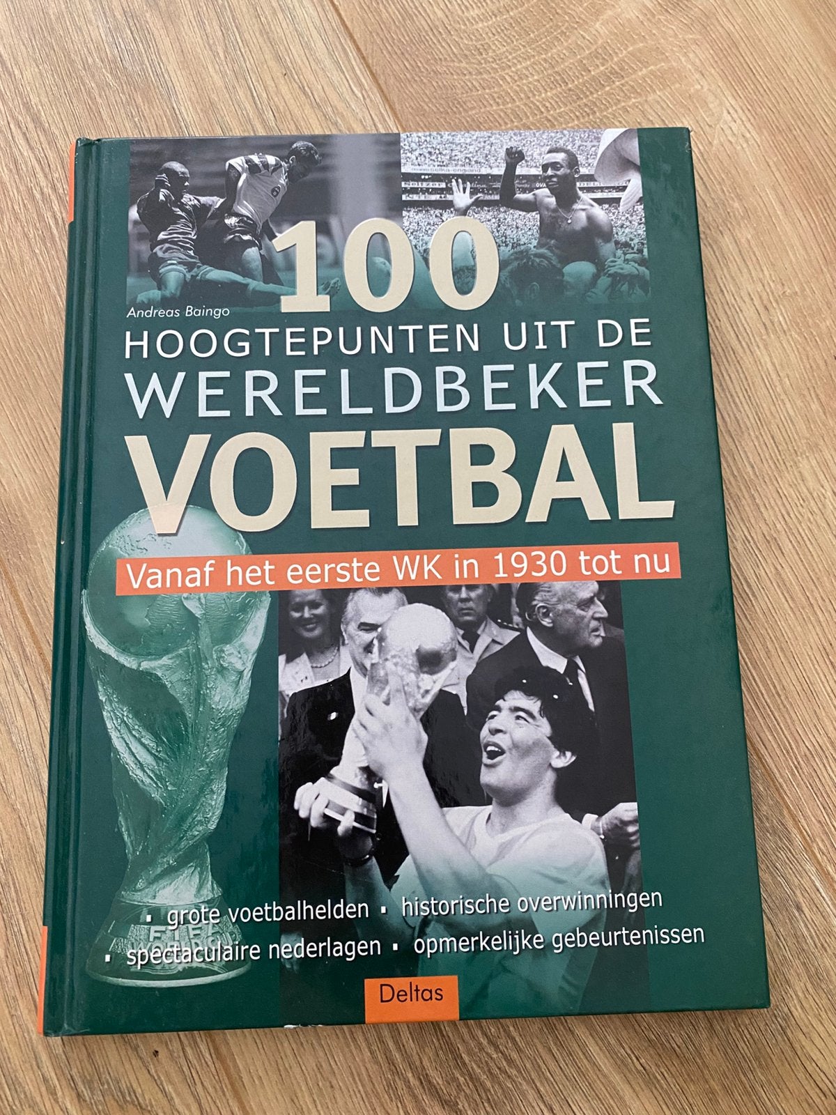 Wereldbeker voetbalboek, Ophalen, Zo goed als nieuw, Overige onderwerpen