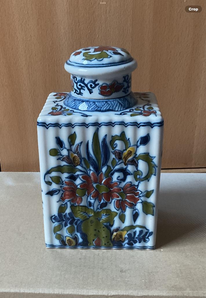 Makkum Theebus porselein, Antiek en Kunst, Ophalen of Verzenden