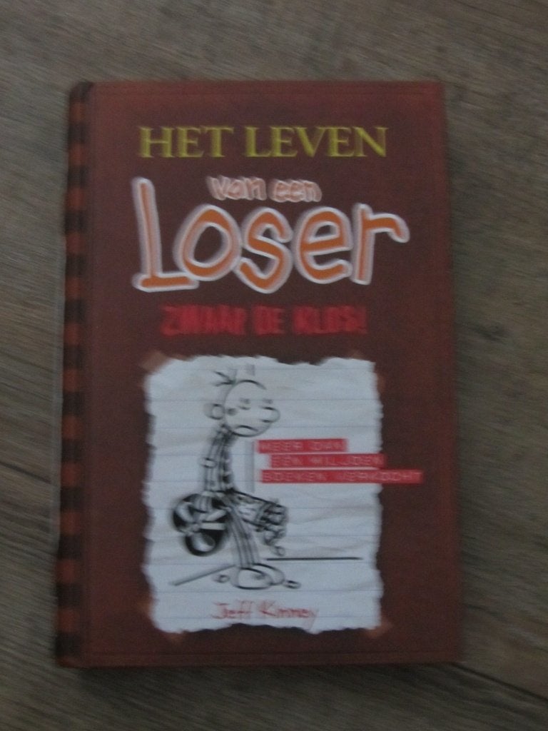 Het leven van een loser - Zwaar de klos, Ophalen of Verzenden, Zo goed als nieuw, Jeff Kinney, Fictie algemeen
