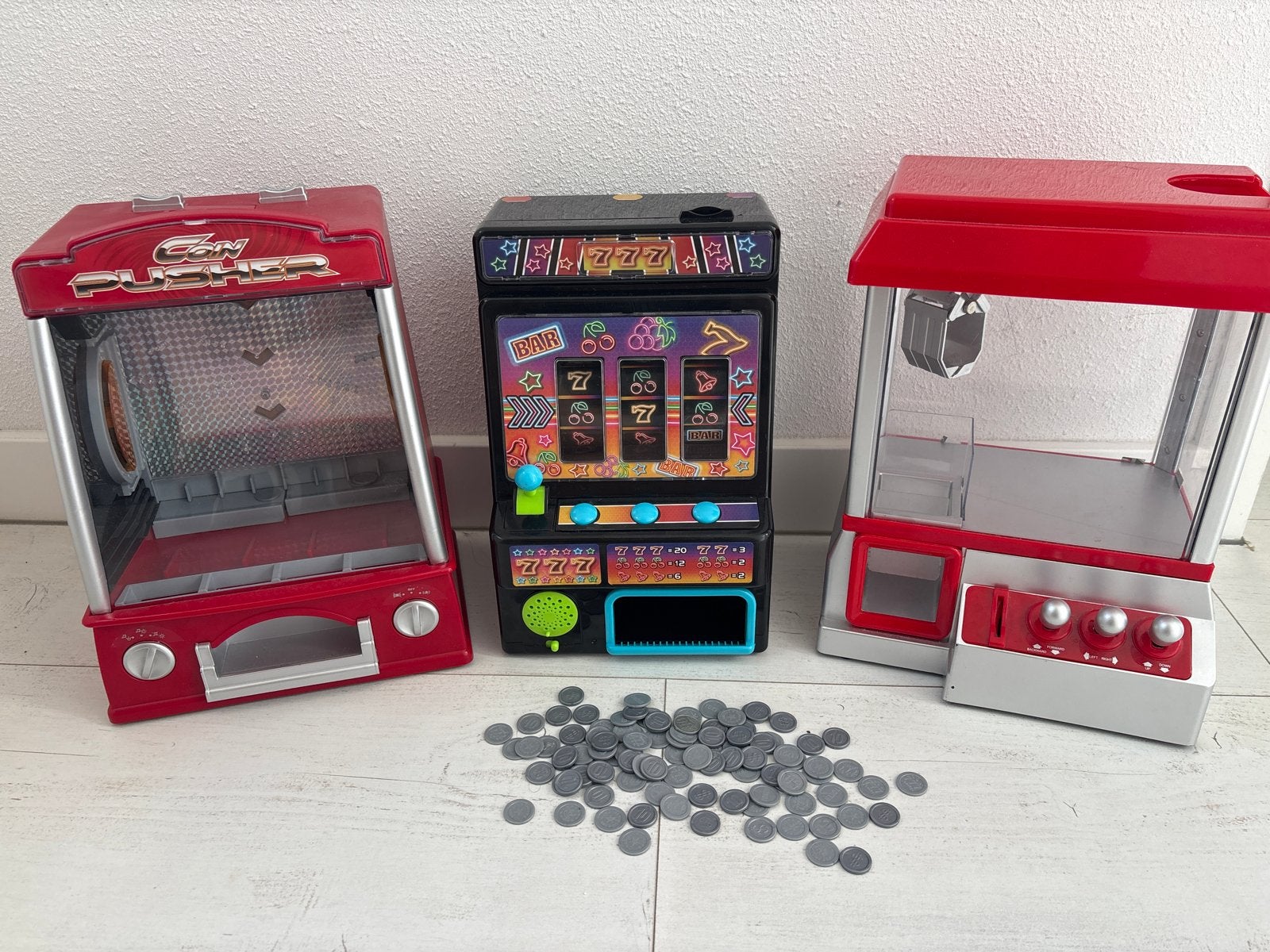 Set: Coin Pusher, Slot Machine & Grijpmachine met tokens, Verzamelen, Ophalen, Gebruikt
