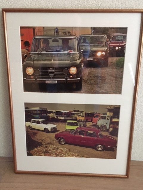 Poster in mooie lijst van Alfa Romeo Giulia in 2 luik . met, Rechthoekig Staand, Met lijst, Nieuw, Ophalen of Verzenden