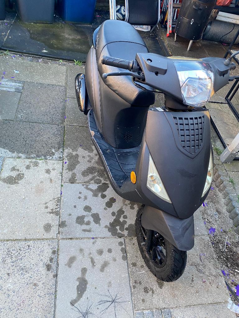 lasouris city (met wok), Fietsen en Brommers, Snorfietsen en Snorscooters, Gebruikt, Benzine, Ophalen, Overige merken