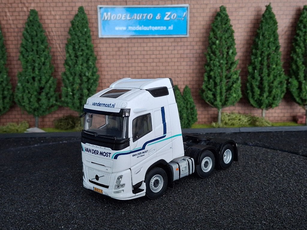 Volvo FH Aero Globetrotter 6x2 van der Most, WSi 1/50, Ophalen of Verzenden, Nieuw, Bus of Vrachtwagen, Wsi