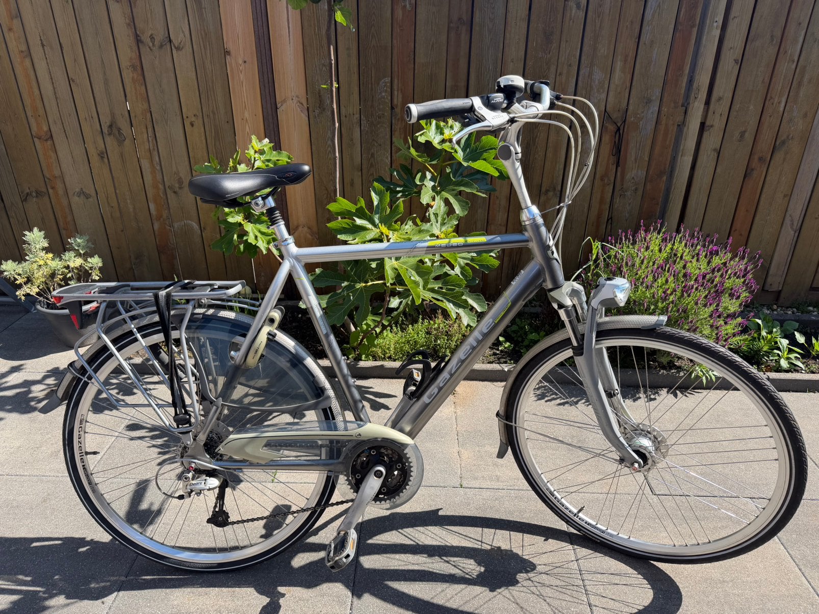 Gazelle Medeo, Fietsen en Brommers, Fietsen | Heren | Herenfietsen, Ophalen, Versnellingen, Zo goed als nieuw, 61 tot 65 cm