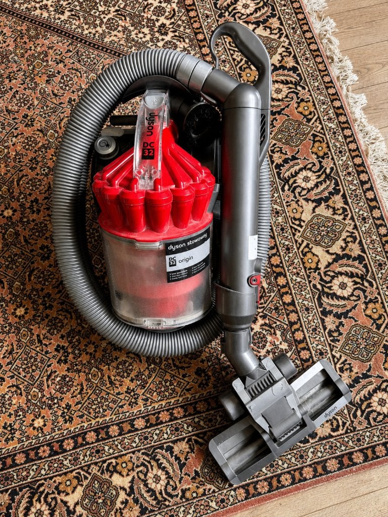 Dyson DC32 Allergy met HEPA filter (stofzuiger), Gebruikt, Ophalen of Verzenden, Dyson, Geschikt voor harde vloeren