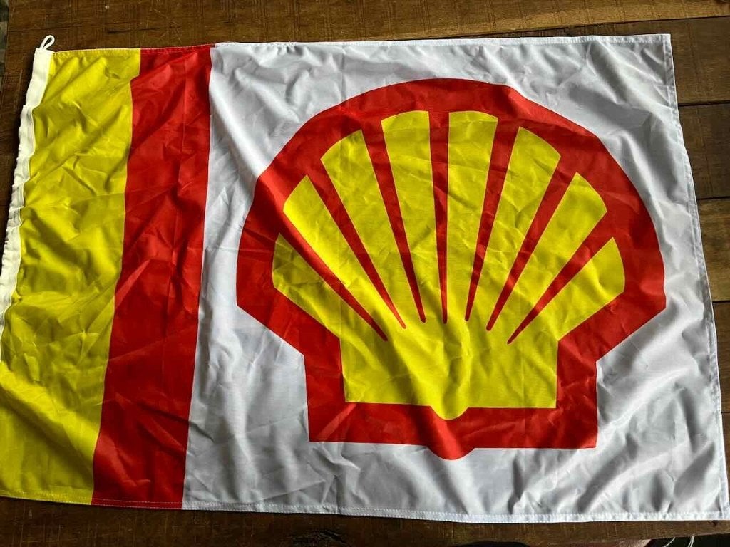 SHELL  garage  mancave  - reclame vlag, Ophalen of Verzenden, Auto's