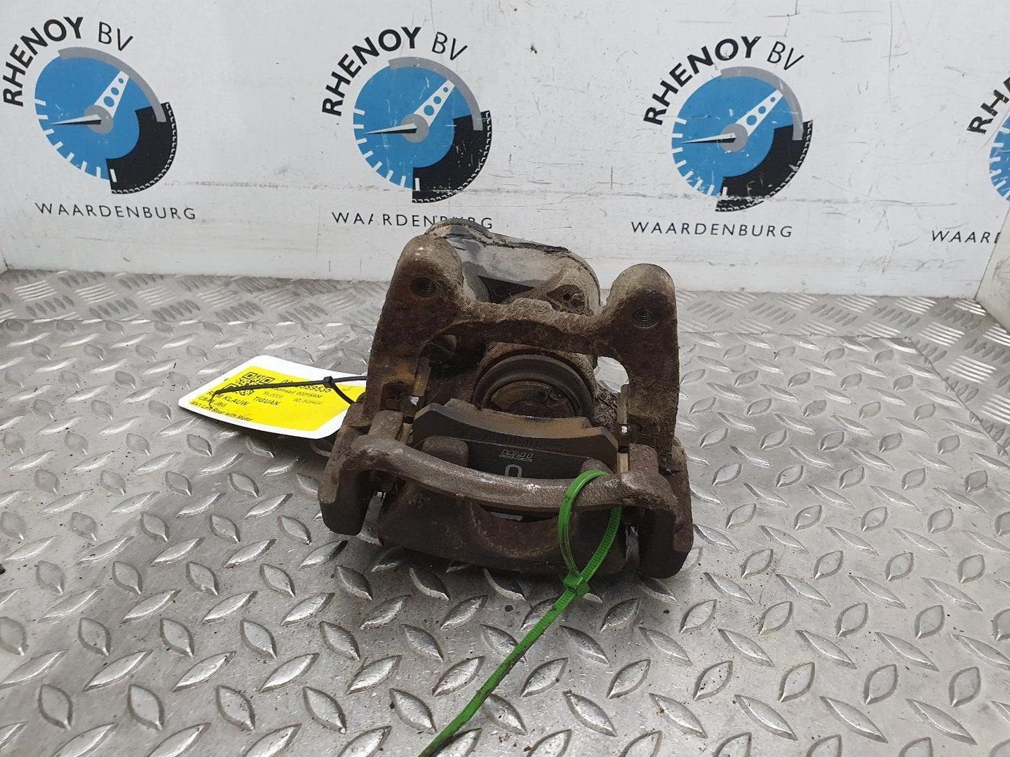 VOLKSWAGEN TIGUAN 4MOTION  REM KLAUW 2008, Auto-onderdelen, Ophalen of Verzenden, Gebruikt, ARN erkend