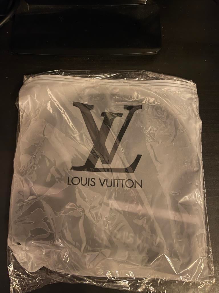 Louis Vuitton Muts - Nieuw met label, Ophalen of Verzenden, Zo goed als nieuw
