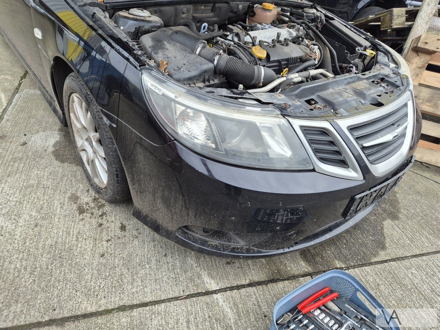 Saab 9-3 facelift voorbumper 2007 tot 2012 zie foto's €250, Gebruikt, -, Voor, -