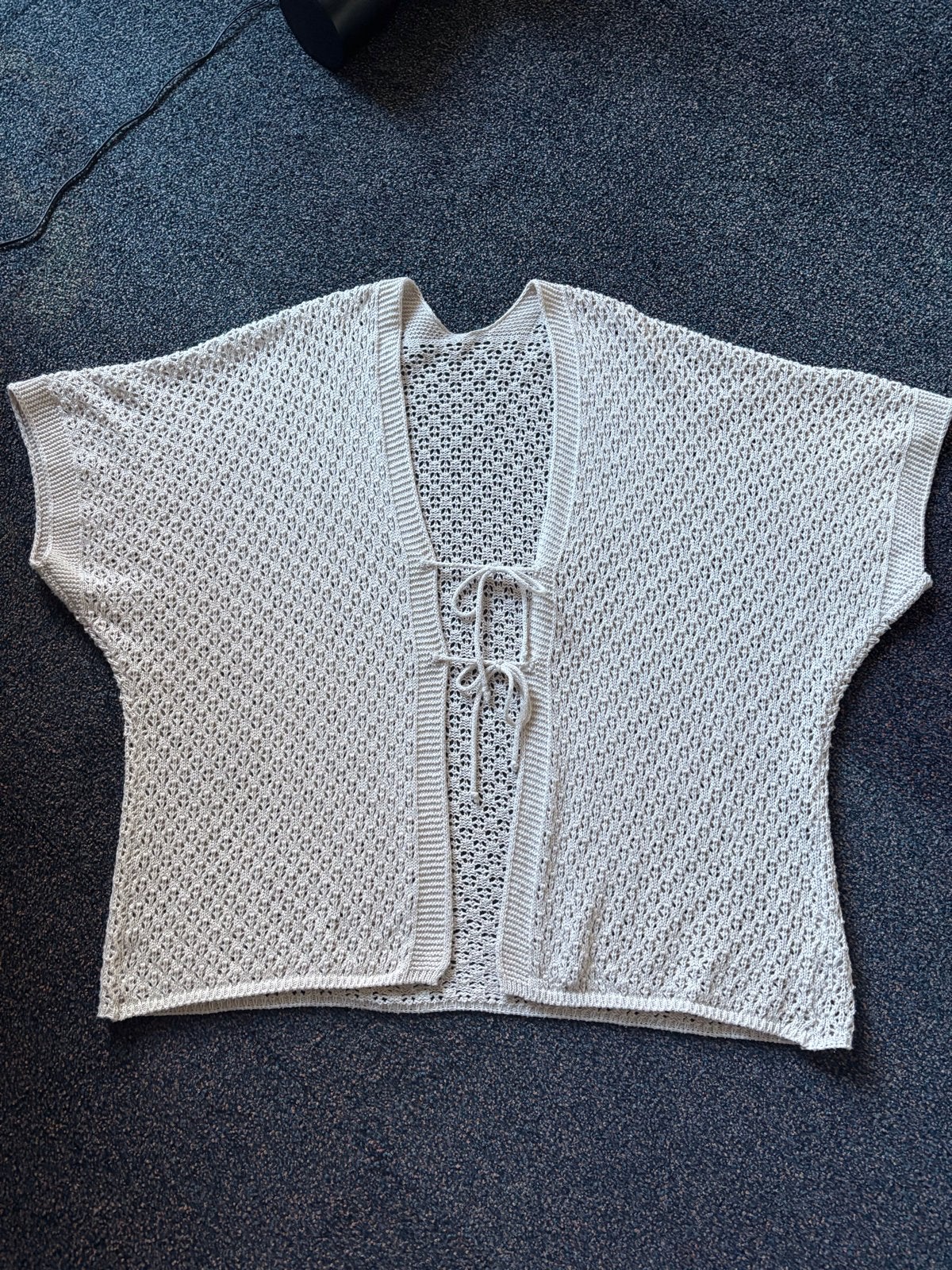 Gehaakt vestje maat 44, Verzenden, Zo goed als nieuw, Maat 42/44 (L), Beige