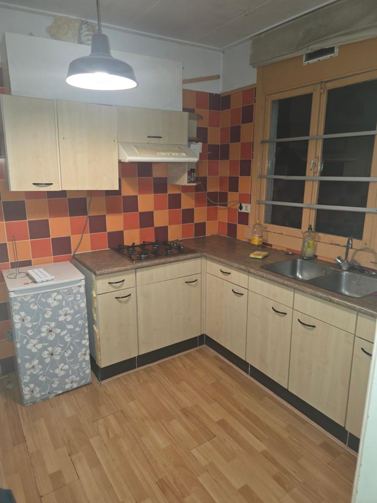 Ruime kamer nabij centrum van assen, Huizen en Kamers, Kamers te huur