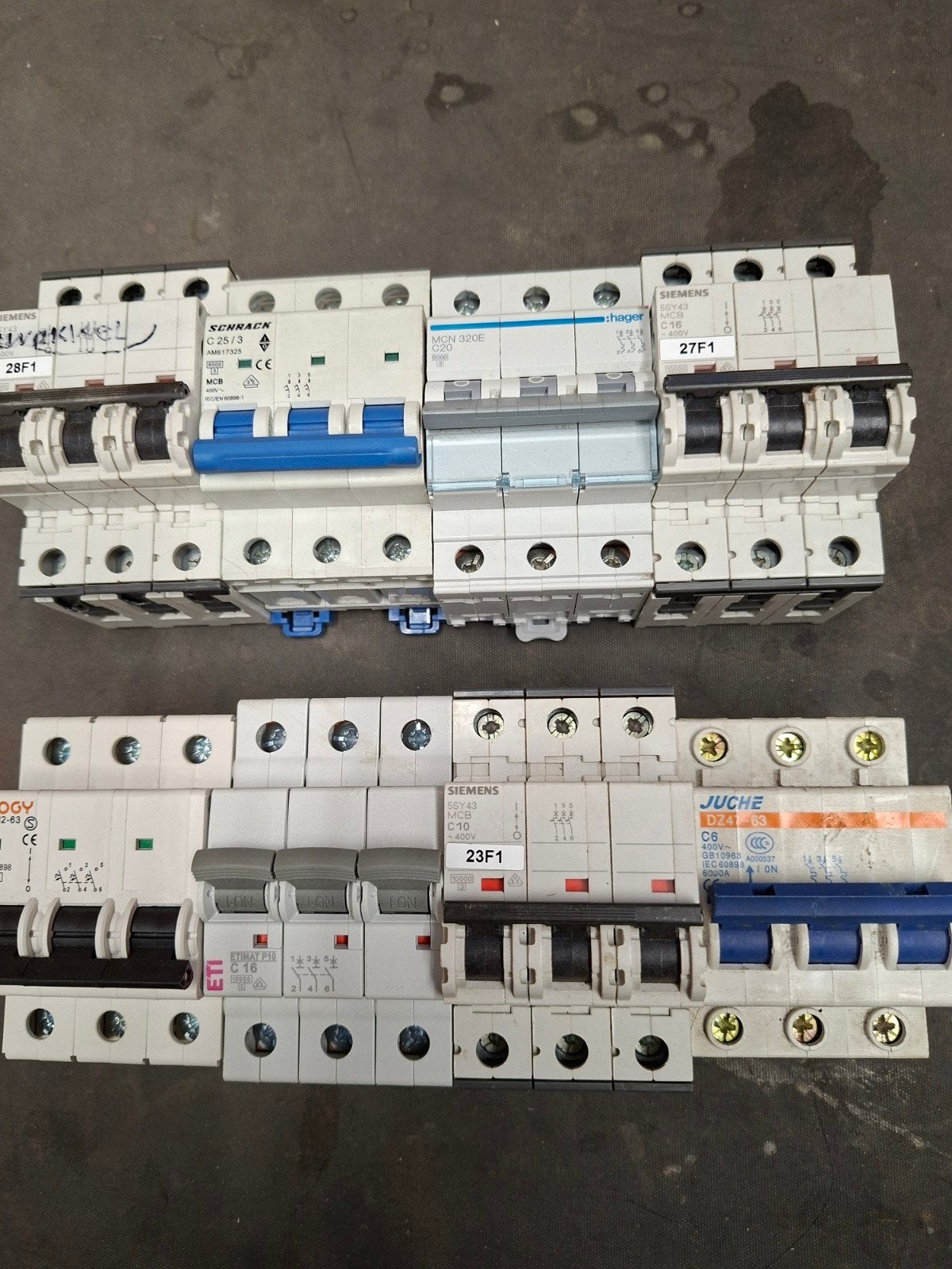 3-polig installatie automaat, div.waarden, merken, Ophalen of Verzenden, Zo goed als nieuw, Overige merken, Installatieautomaat