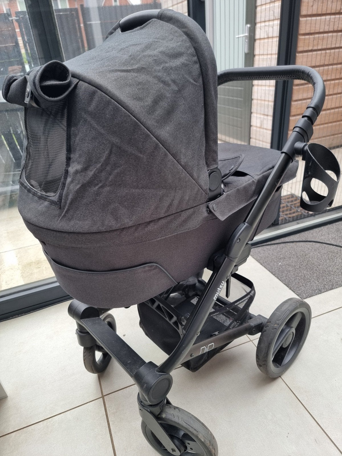 Mutsy Nio 3-in-1 Kinderwagen met Maxi-Cosi Pebble Pro, Ophalen, Gebruikt, Met autostoeltje, Combiwagen