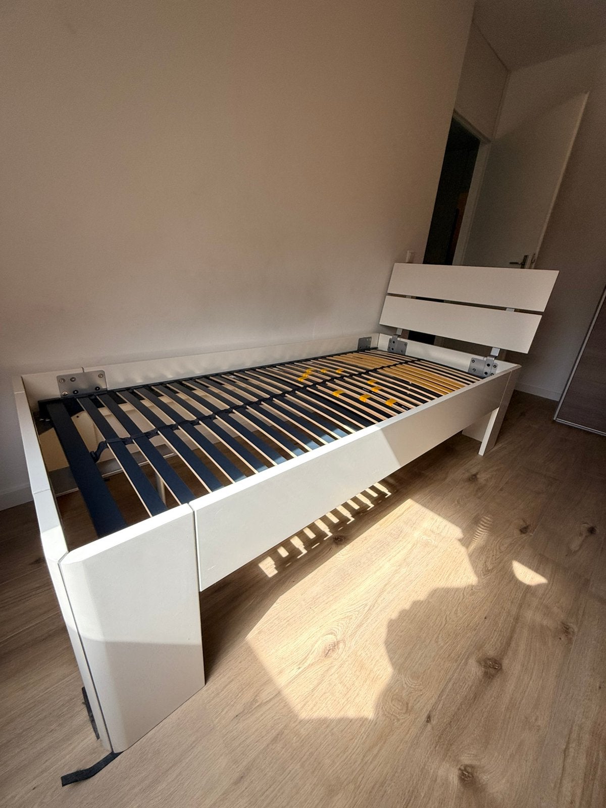 1 persoonsbed mdf 90/200, Ophalen, Gebruikt, 90 cm, Eenpersoons