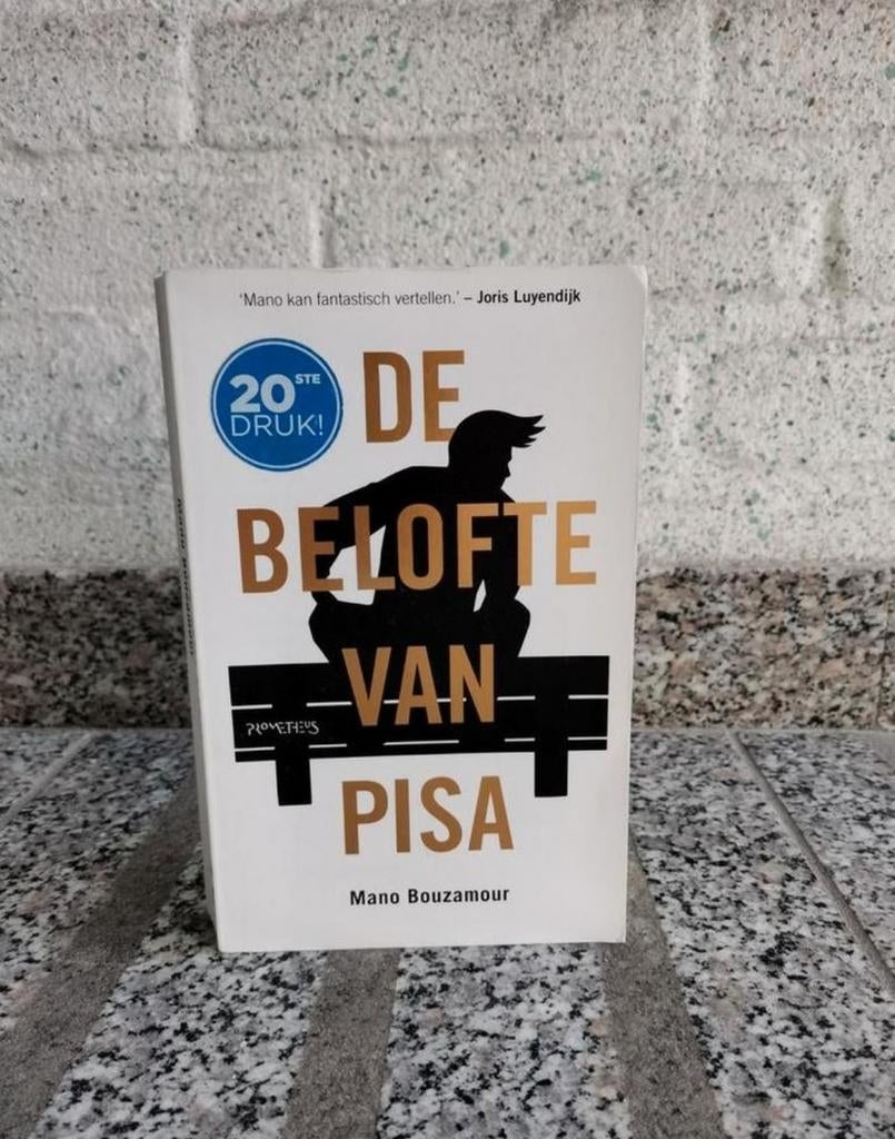 De Belofte van Pisa - Mano Bouzamour (20e druk), Ophalen of Verzenden, Zo goed als nieuw, Mano Bouzamour, Nederland
