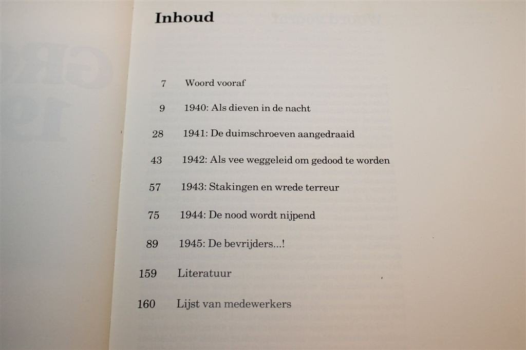 Groningen 1940-1945 — Bezettingsjaren in Beeld Fotoboek, Ophalen of Verzenden, Gelezen