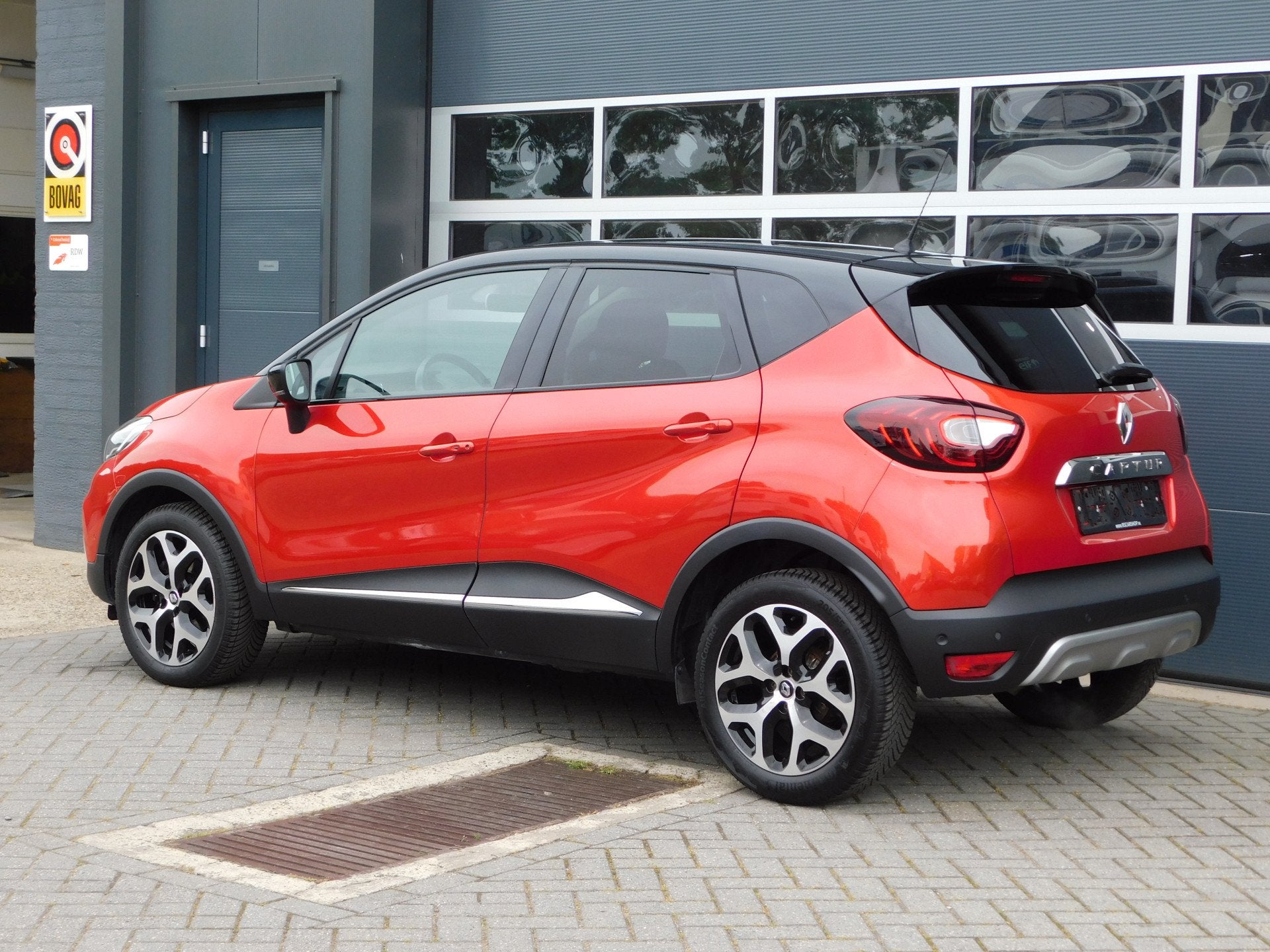 Renault Captur 1.2 TCe Intens (bj 2017, automaat), 12 maanden, Gebruikt, Euro 6, 4 cilinders