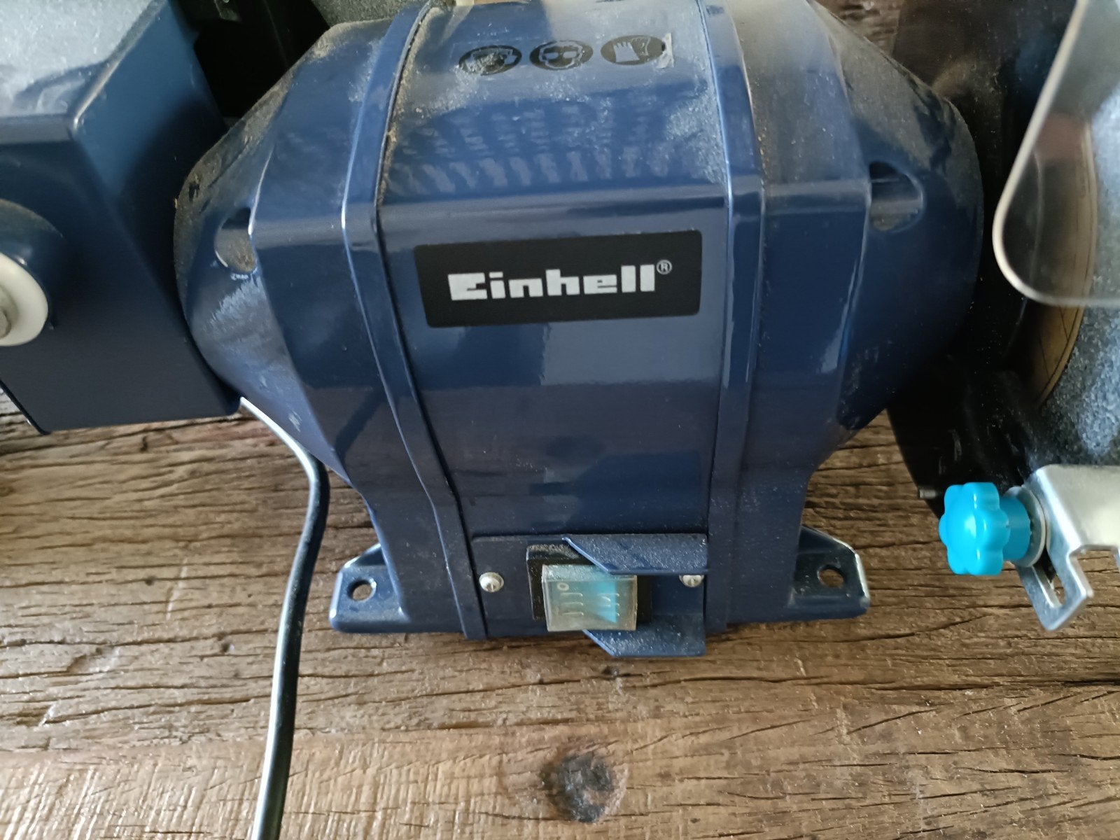Werkbank slijpmachine, Doe-het-zelf en Verbouw, Gereedschap | Slijpmachines, Ophalen, Gebruikt, Minder dan 700 watt, Werkbankslijpmachine
