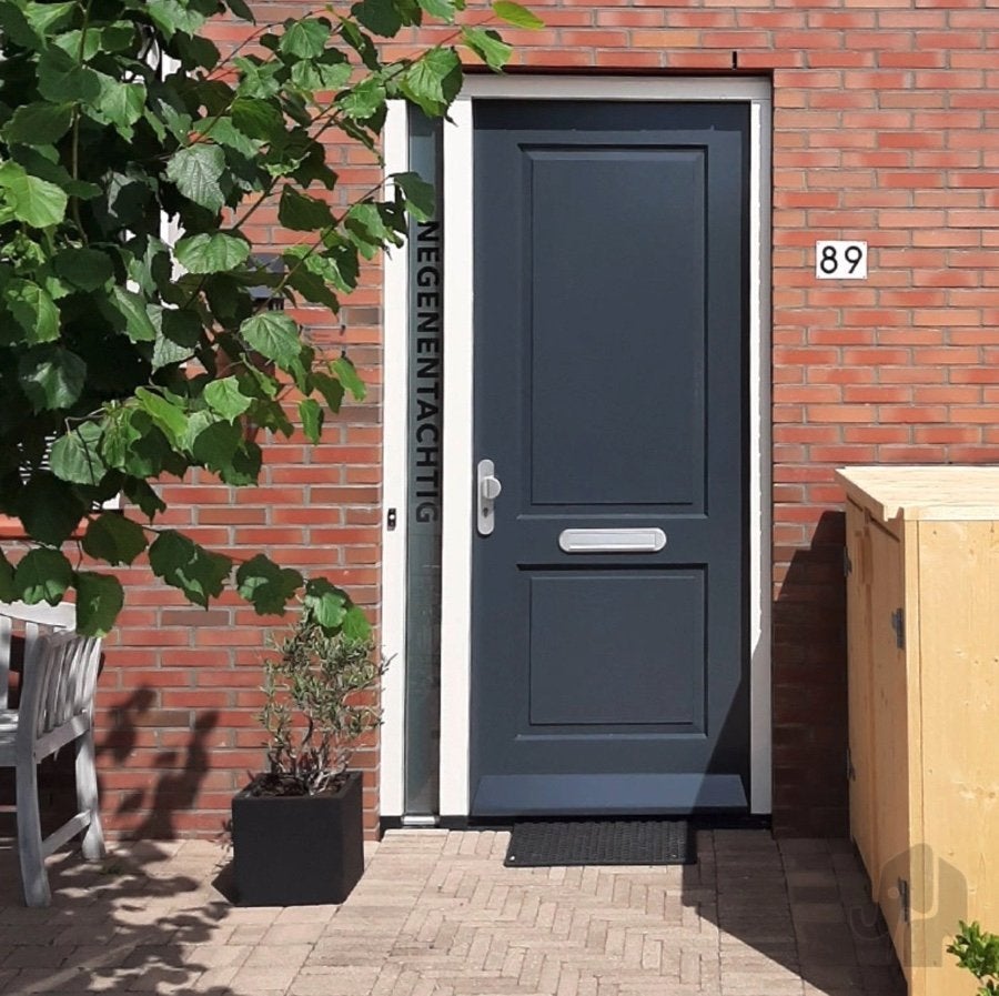 Klassieke houten voordeur buitendeur Lisse in Stomp