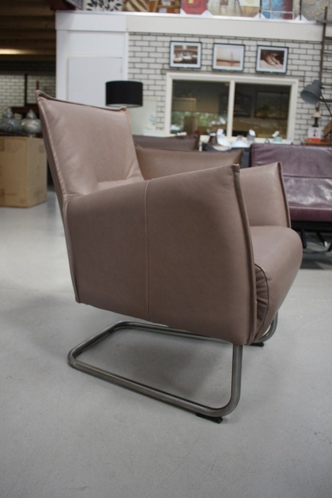 Luxe fauteuil Aron Jess Design echt leer Opal sledeframe, Ophalen, 75 tot 100 cm, Zo goed als nieuw, Leer