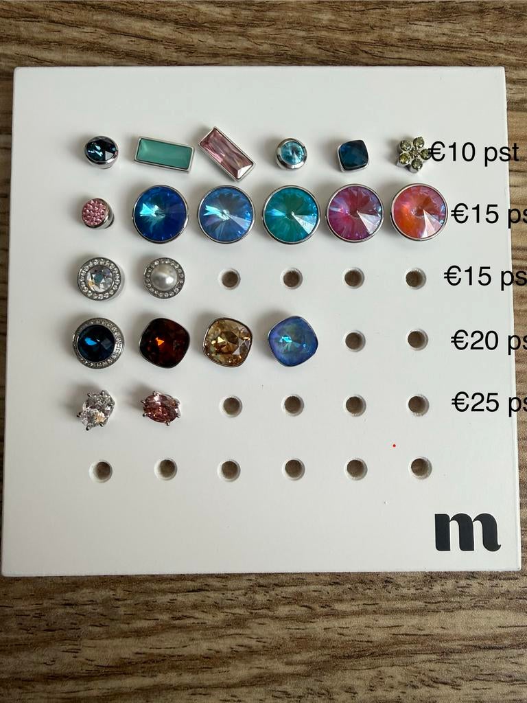 Melano twisted steentjes en ringen zilver kleur, Sieraden, Tassen en Uiterlijk, Ringen, Ophalen of Verzenden, Zo goed als nieuw