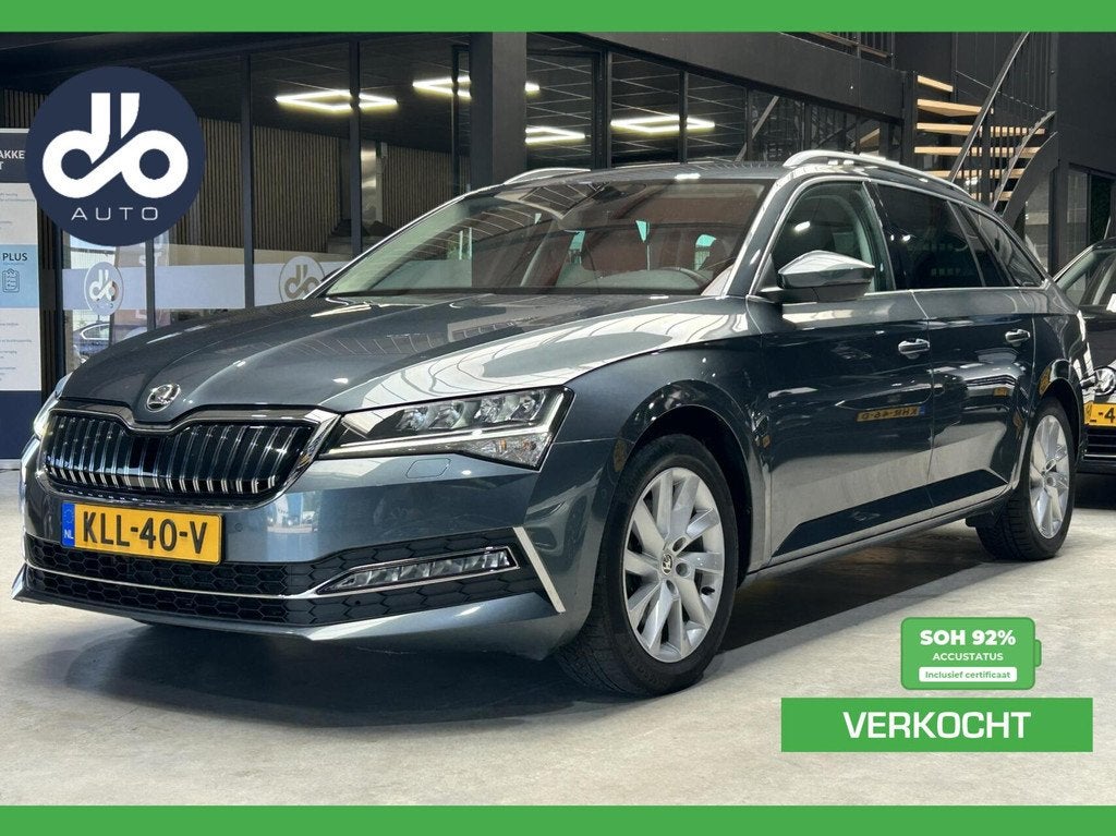 Skoda Superb Combi 1.4 TSI iV Style | SOH 92%, Auto's, Skoda, Bedrijf, Te koop, Superb, ABS, Achteruitrijcamera, Adaptive Cruise Control