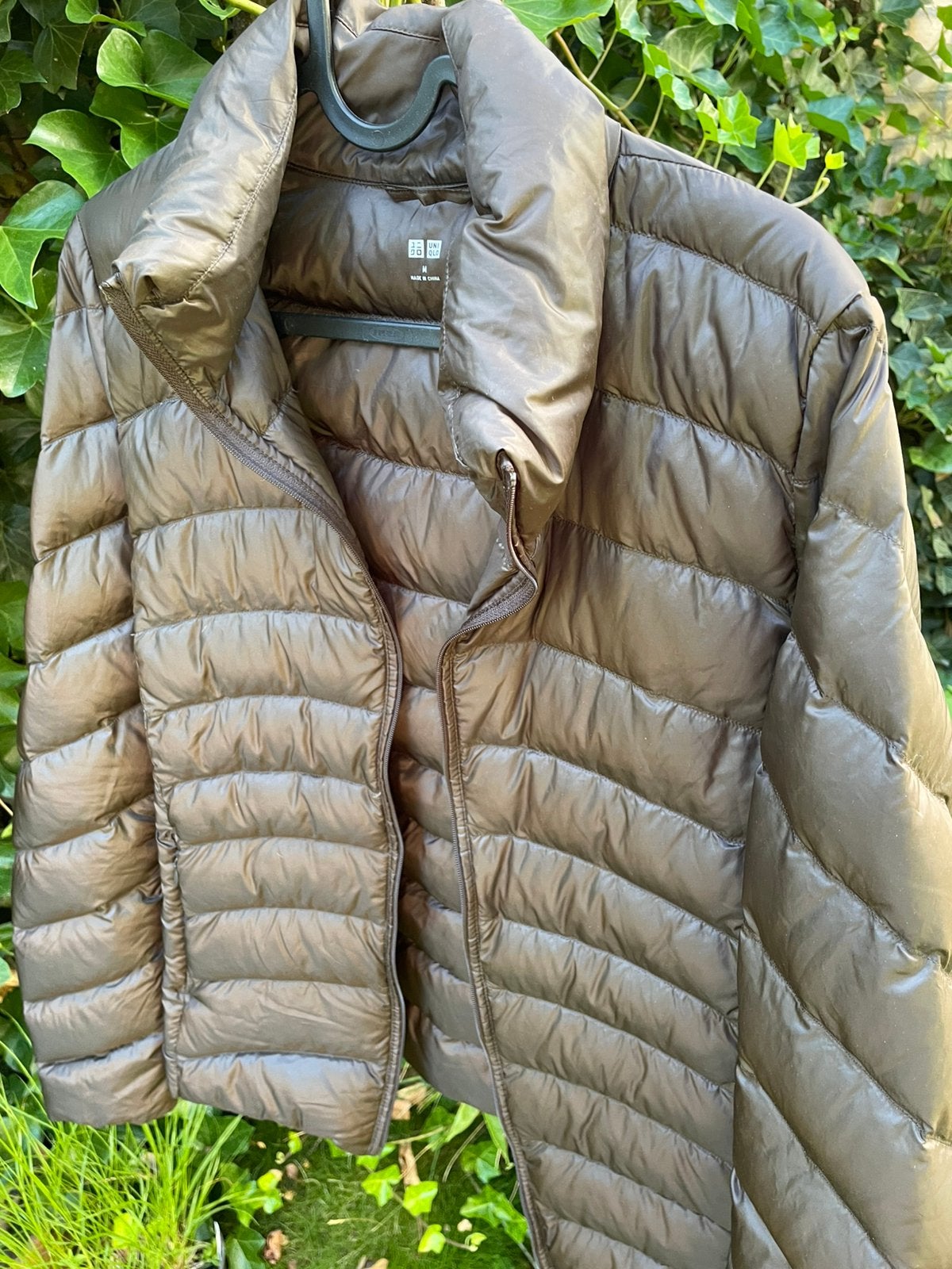Dames jasje, dons, Uniqlo, nieuw, maat 38, Kleding | Dames, Jassen | Zomer, Ophalen, Zo goed als nieuw, Maat 38/40 (M), Bruin