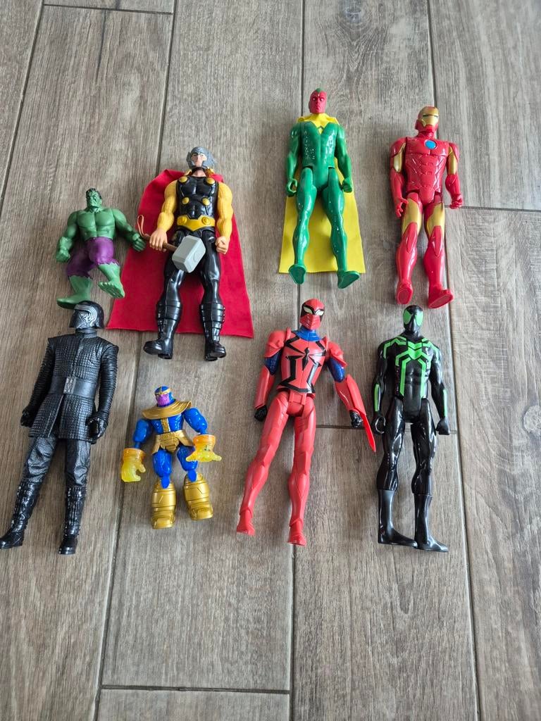 Marvel Action Figuren Set, Kinderen en Baby's, Speelgoed | Actiefiguren, Ophalen, Gebruikt