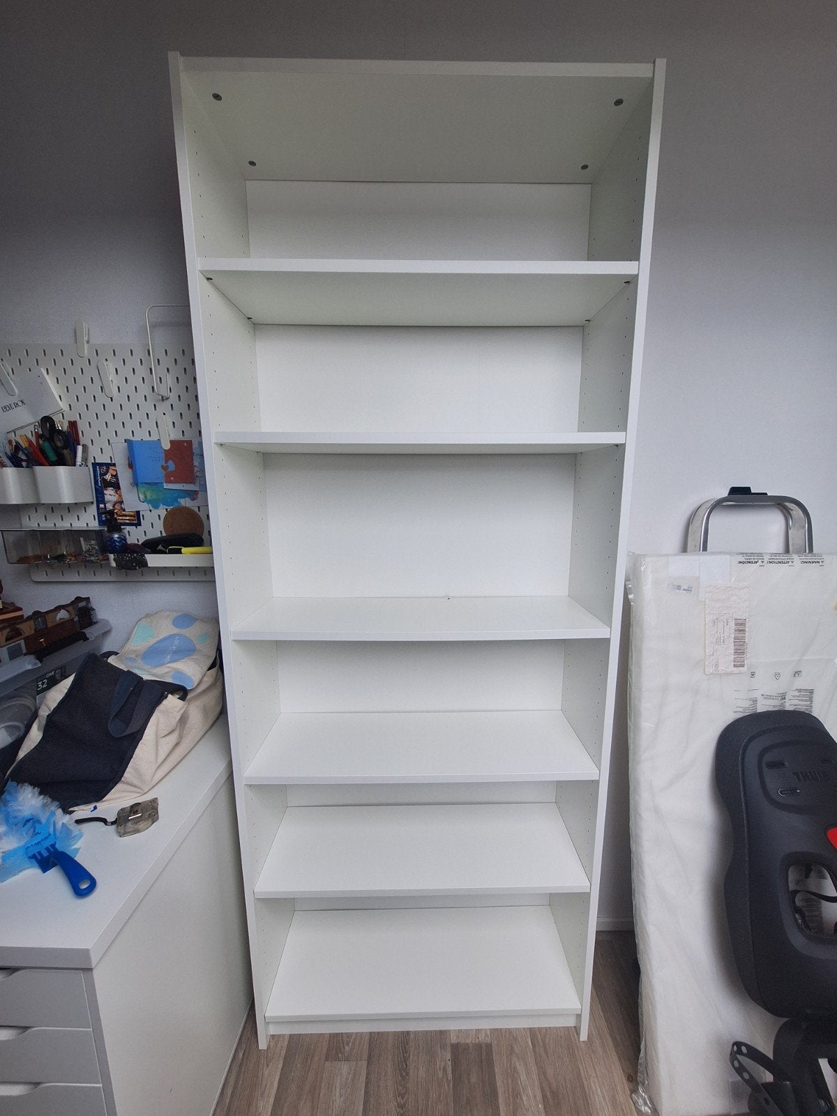 Witte Boekenkast IKEA Billy met 5 Planken - Gebruikt, Huis en Inrichting, Ophalen, Met plank(en), Minder dan 50 cm, Gebruikt