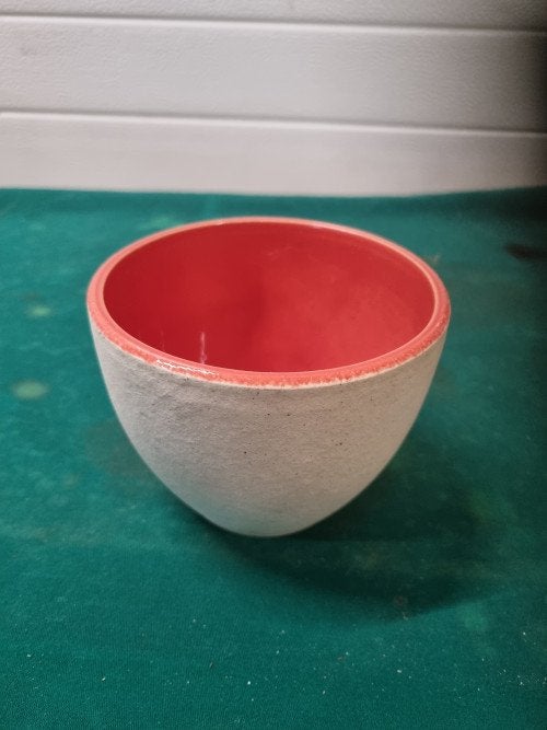 bloempot roze binnenkant creme, Ophalen of Verzenden, 'T Olde Gre-j, Info@toldegrej.nl, Endepoelstraat 20f Didam