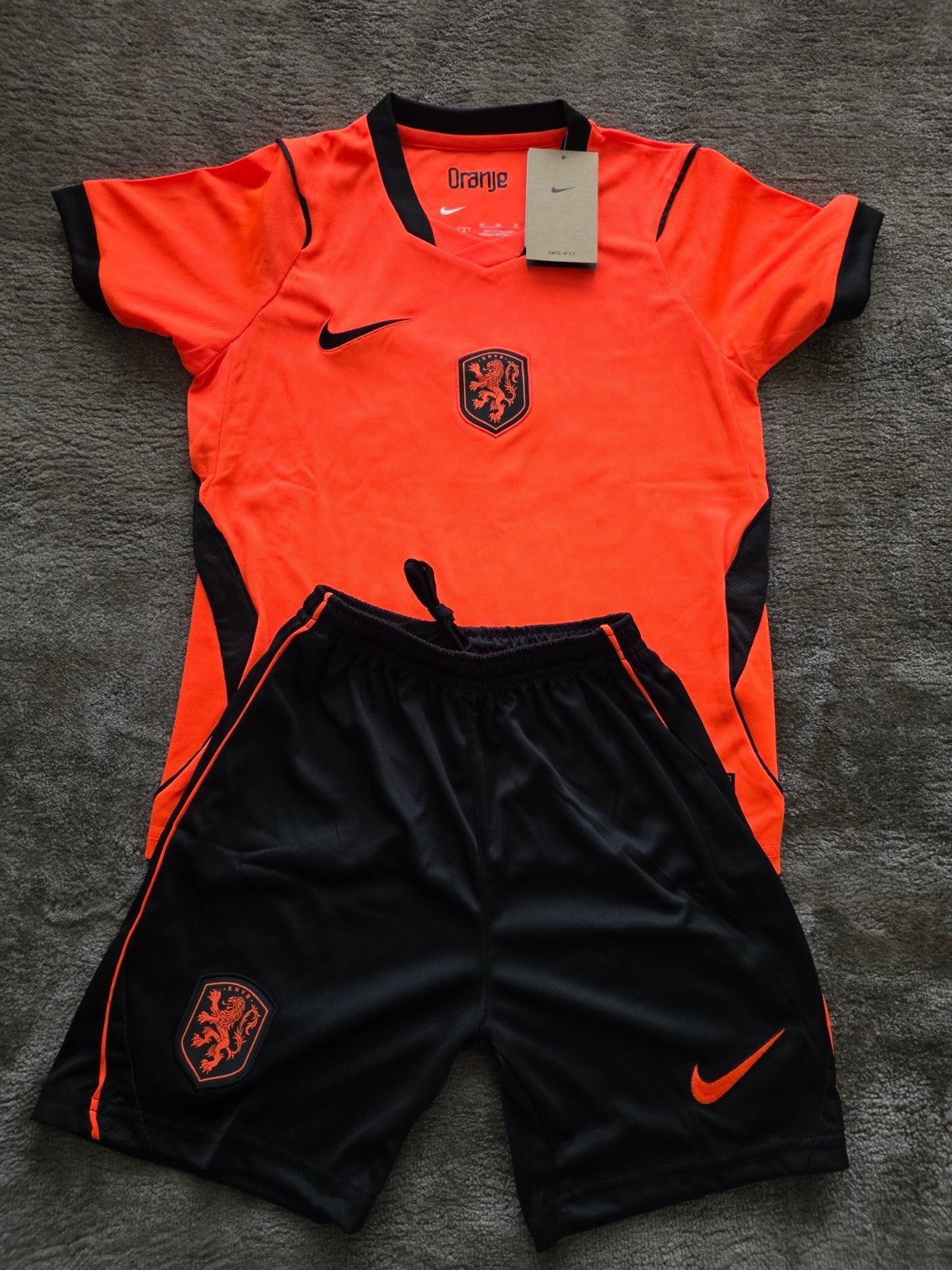 Nieuw Oranje Voetbalset Maat 26 (10-12 jaar) Top Kwaliteit, Ophalen of Verzenden