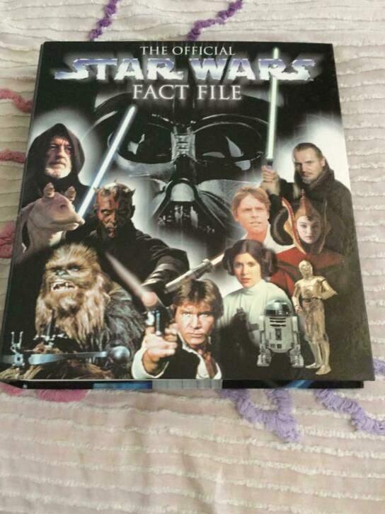 Star Wars fact file planeten en locaties in SW universum!, Ophalen of Verzenden, Zo goed als nieuw, Actiefiguurtje