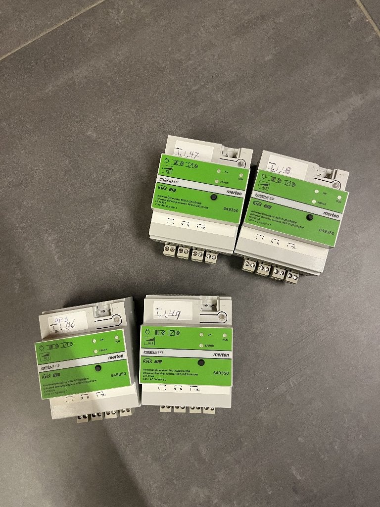 Merten KNX 1 voudige dimmer 500W, Ophalen of Verzenden, Gebruikt, Overige merken, Overige typen