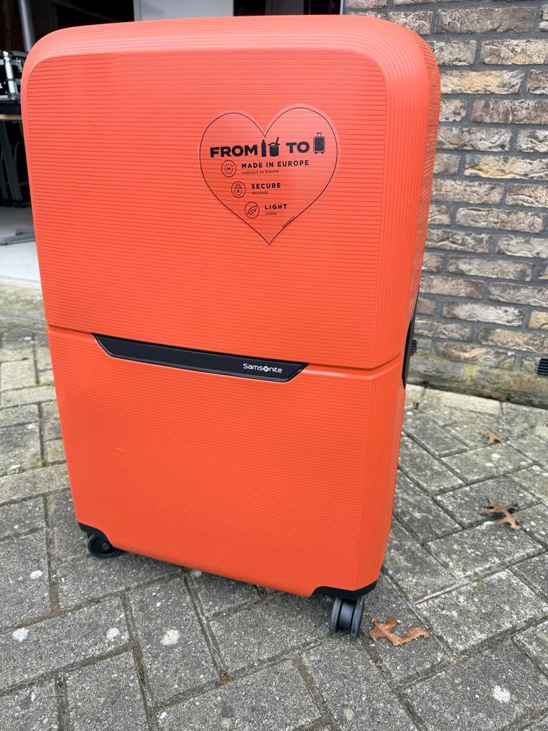 Samsonite Magnum Eco Spinner 81/30 Koffer - Maple Orange, Sieraden, Tassen en Uiterlijk, Koffers, Hard kunststof, 45 tot 55 cm