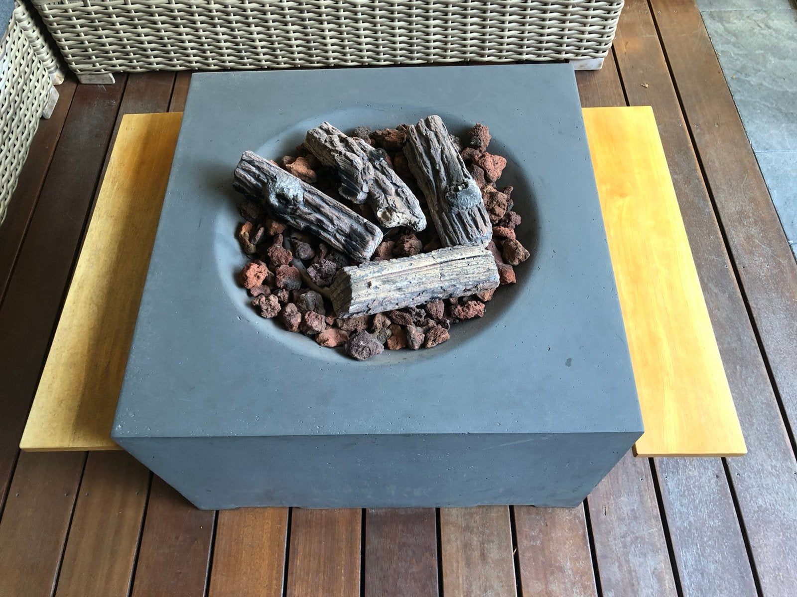 In goede staat vuurtafel op propaan gas, Tuin en Terras, Ophalen of Verzenden, Zo goed als nieuw