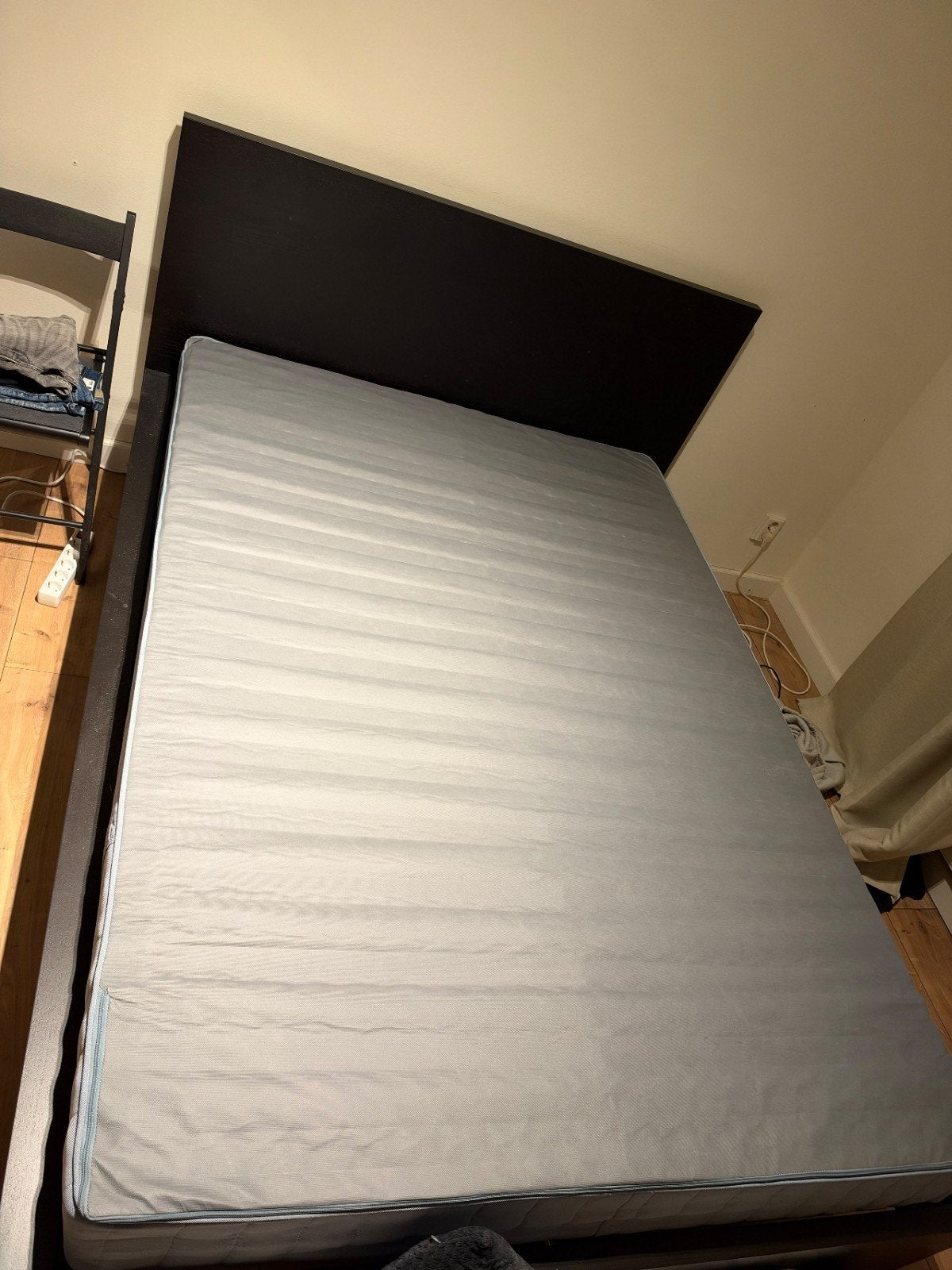 bed 140200, Ophalen, Zwart, Tweepersoons, 140 cm