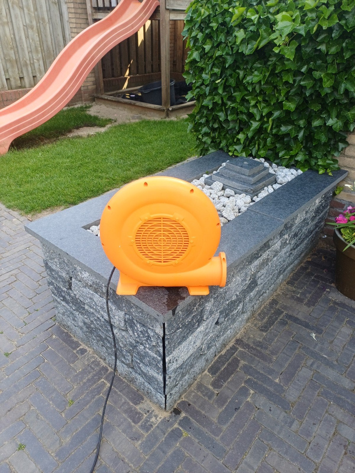 Bestway Luchtblazer 400W voor opblaasartikelen, Ophalen of Verzenden, Zo goed als nieuw