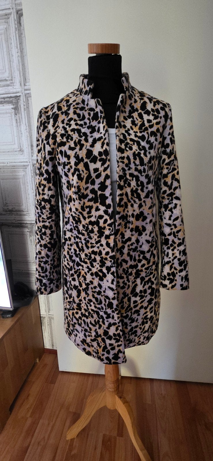 Dames tussenjas maat 38 met trendy tijgerprint, Maat 38/40 (M), H&M, Overige kleuren, Ophalen of Verzenden