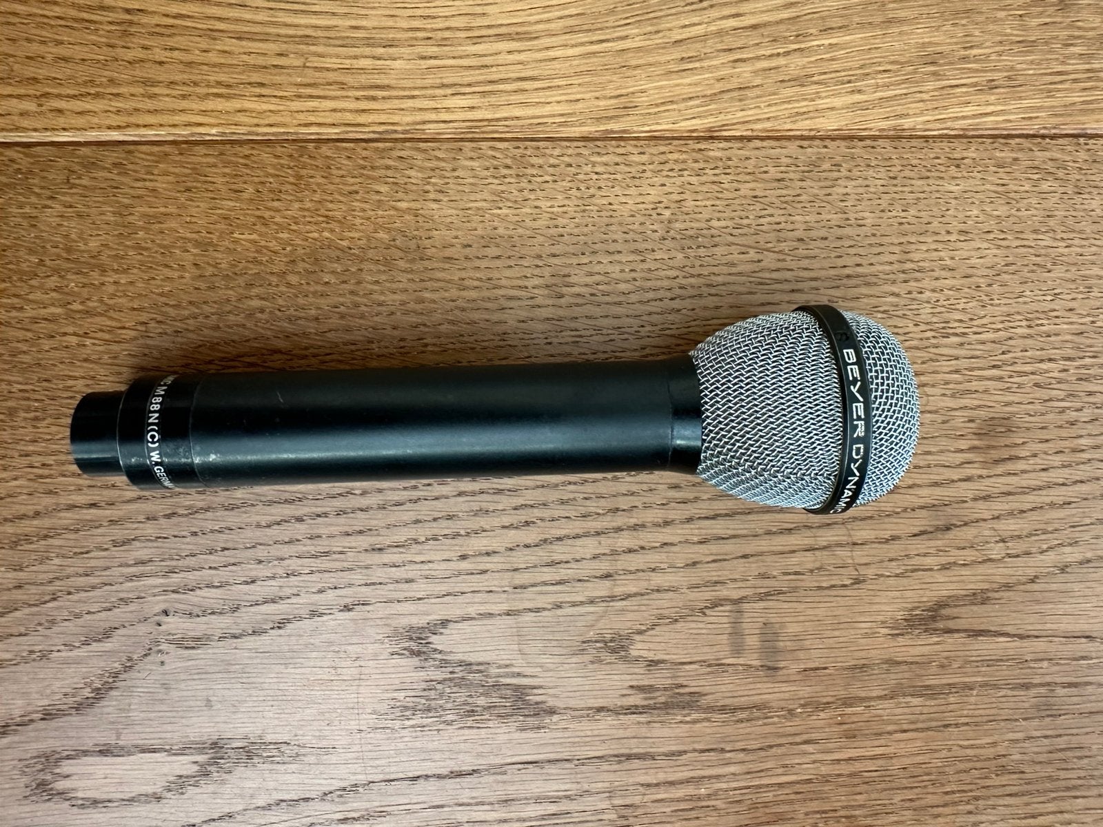 Beyerdynamic M88N (C), Ophalen of Verzenden, Zo goed als nieuw, Zangmicrofoon